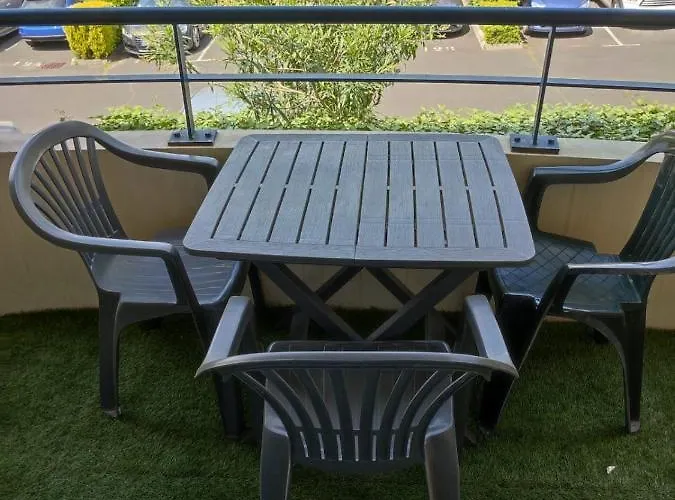 Διαμέρισμα Calme Avec Piscine